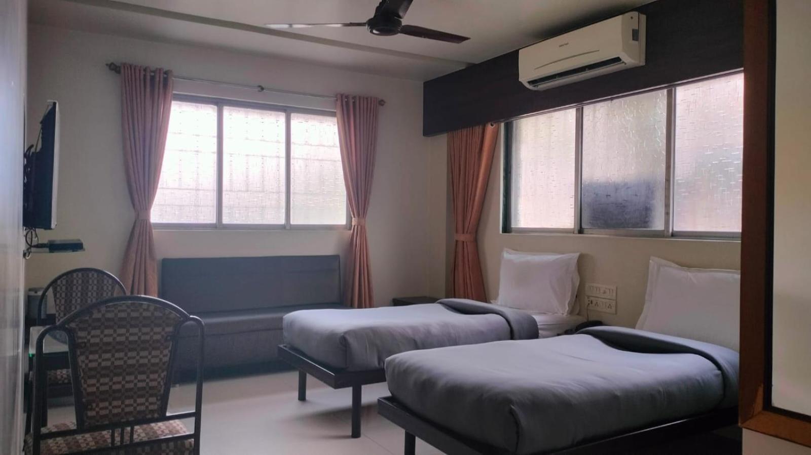 Hotel Sai Nidhi Executive-Mindspace Airoli Navi Mumbai Kültér fotó